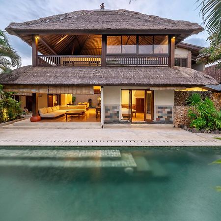 Nameera Villa Seminyak Extérieur photo